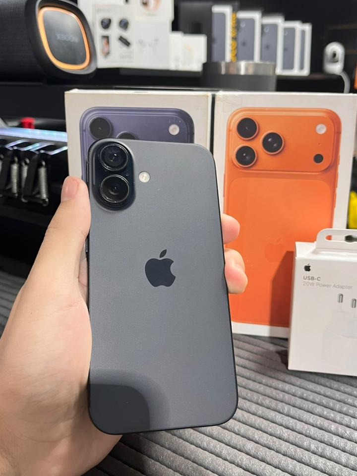 iPhone 17 novo na WestBay, loja de iPhones em Cuiabá